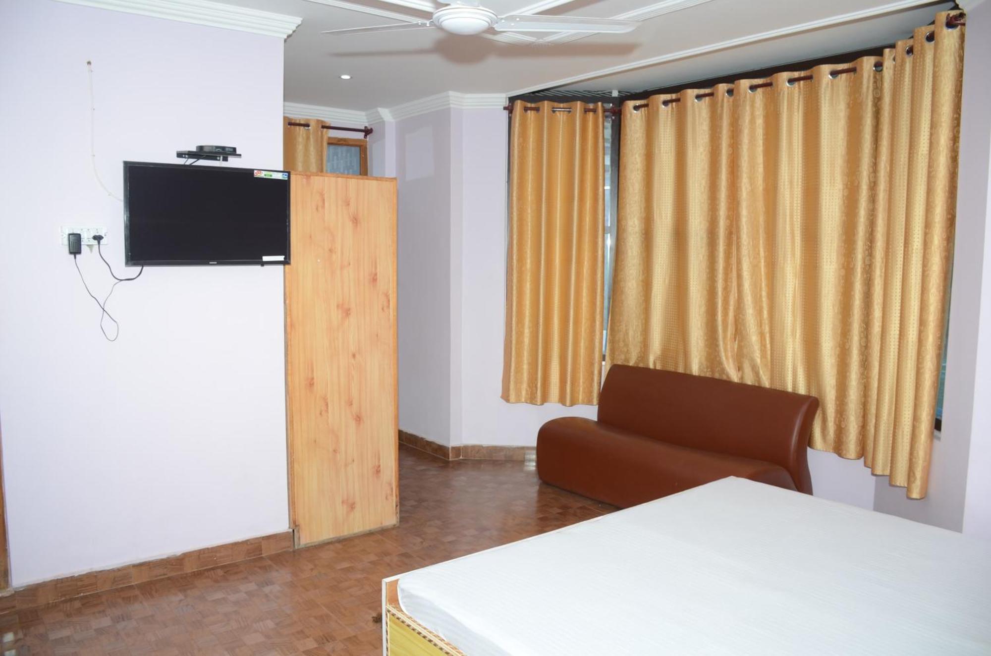Hotel Alpine View Sarāhan Esterno foto